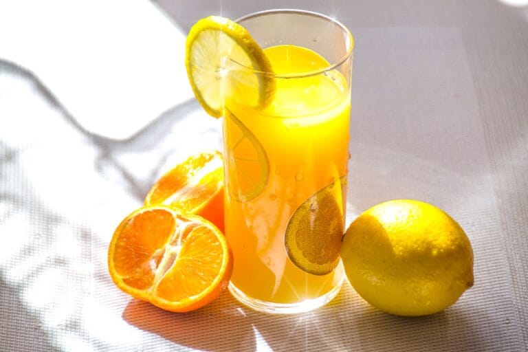 Simple Juicing Recipes for Detox