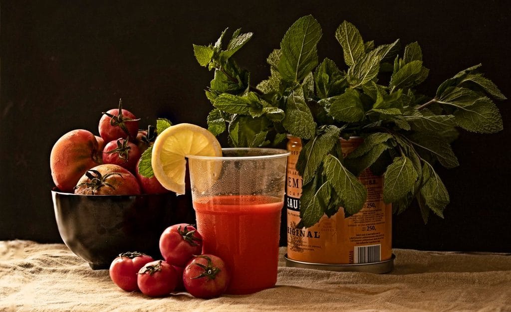 Tomato, Celery and Lemon Juice
